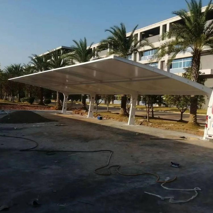 伊兰县膜结构汽车棚